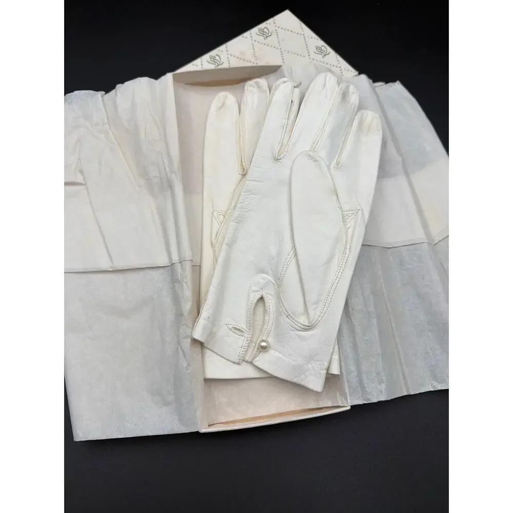 Vintage Woodward & Lothrop Women's White Calfskin Leather Gloves Original Box